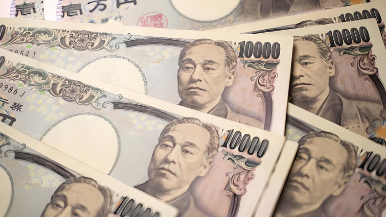 Yen Surges: Factors and Implications